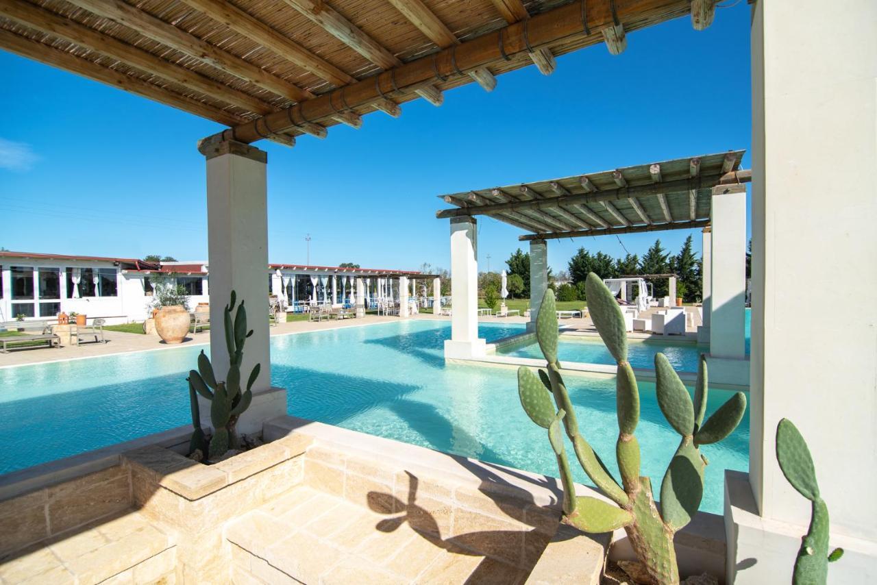 Borgo Rosso Terra Aparthotel Gallipolli Exteriör bild