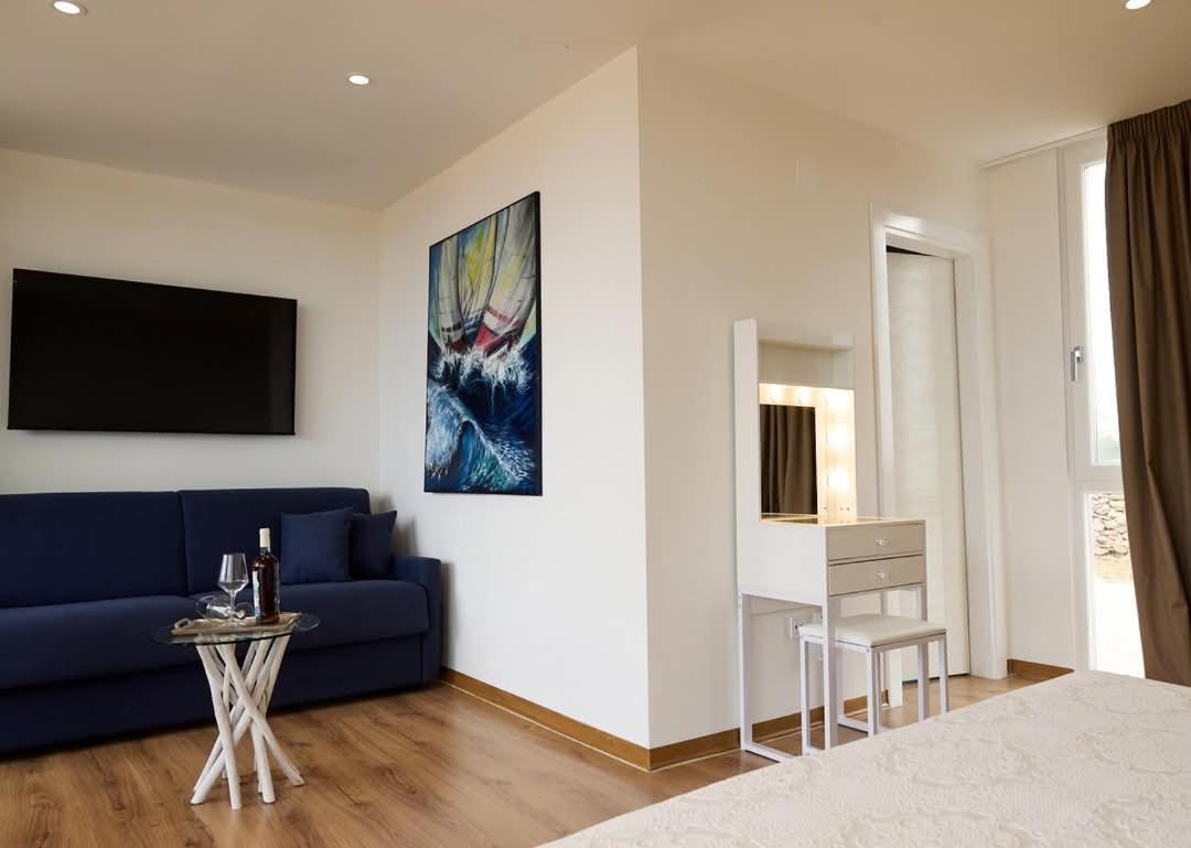 Borgo Rosso Terra Aparthotel Gallipolli Exteriör bild